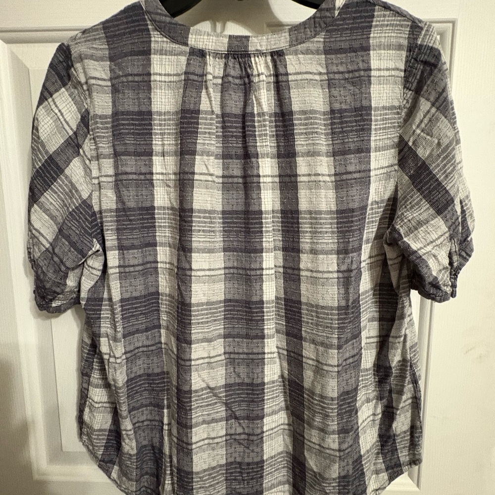 Universal Thread Black and White Plaid Shirt, Size S - Picture 4 of 4